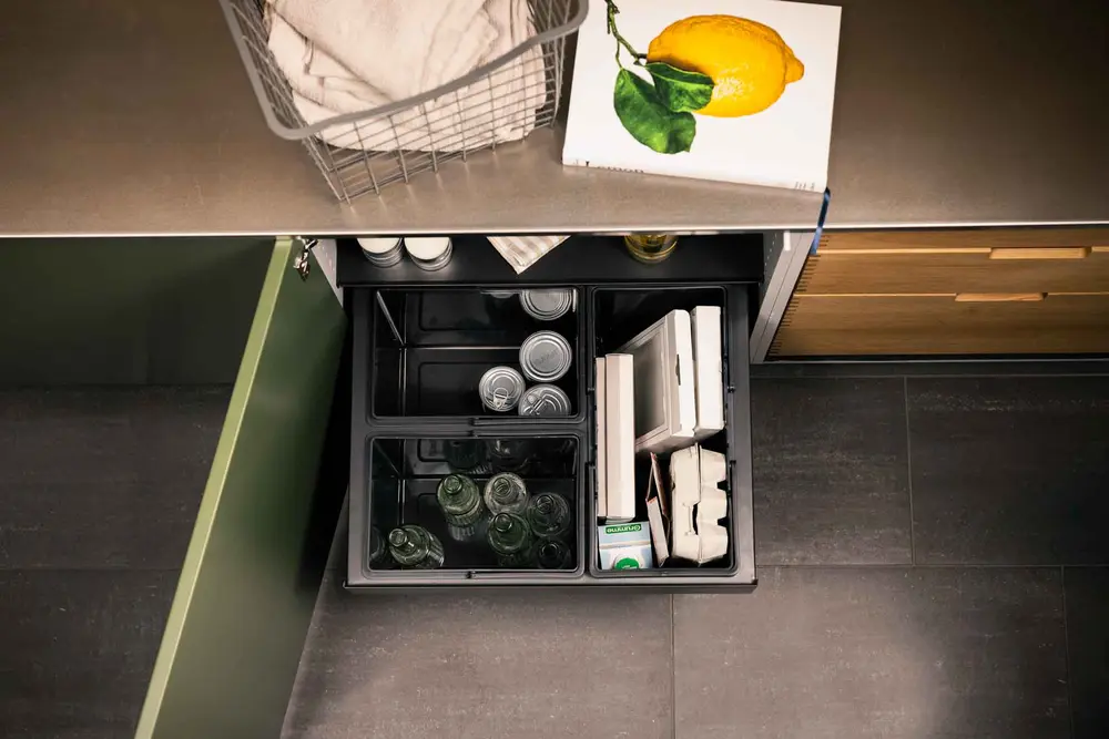 Bottom left image